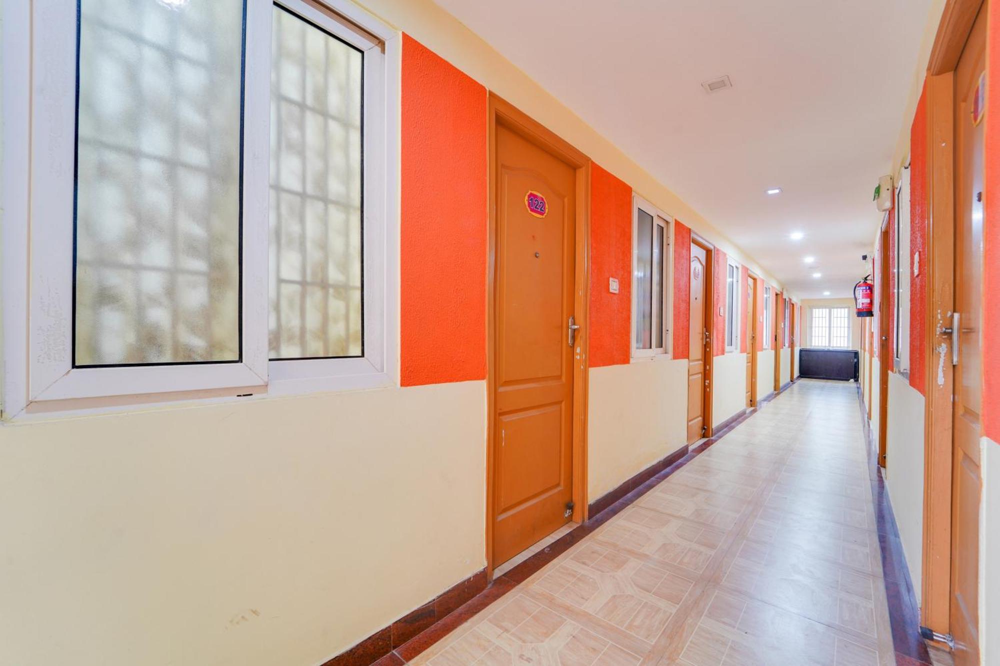 Super Hotel O Airport Road Κοϊμπατόρε Εξωτερικό φωτογραφία